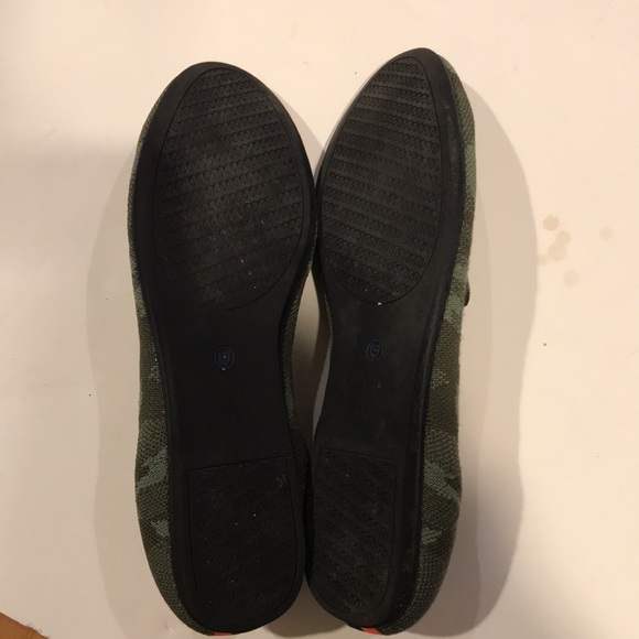 Rothy’s Round toe flats green camo 10.5 vguc - Picture 4 of 9